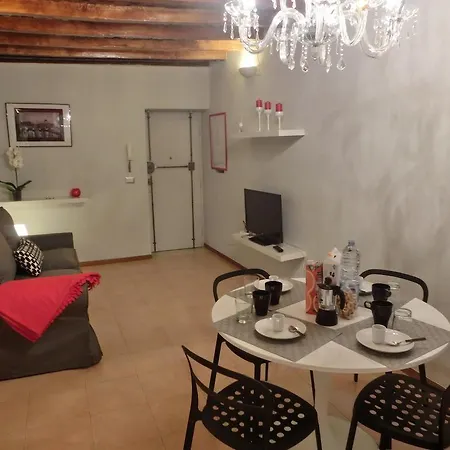 Apartment House Sant'eustachio